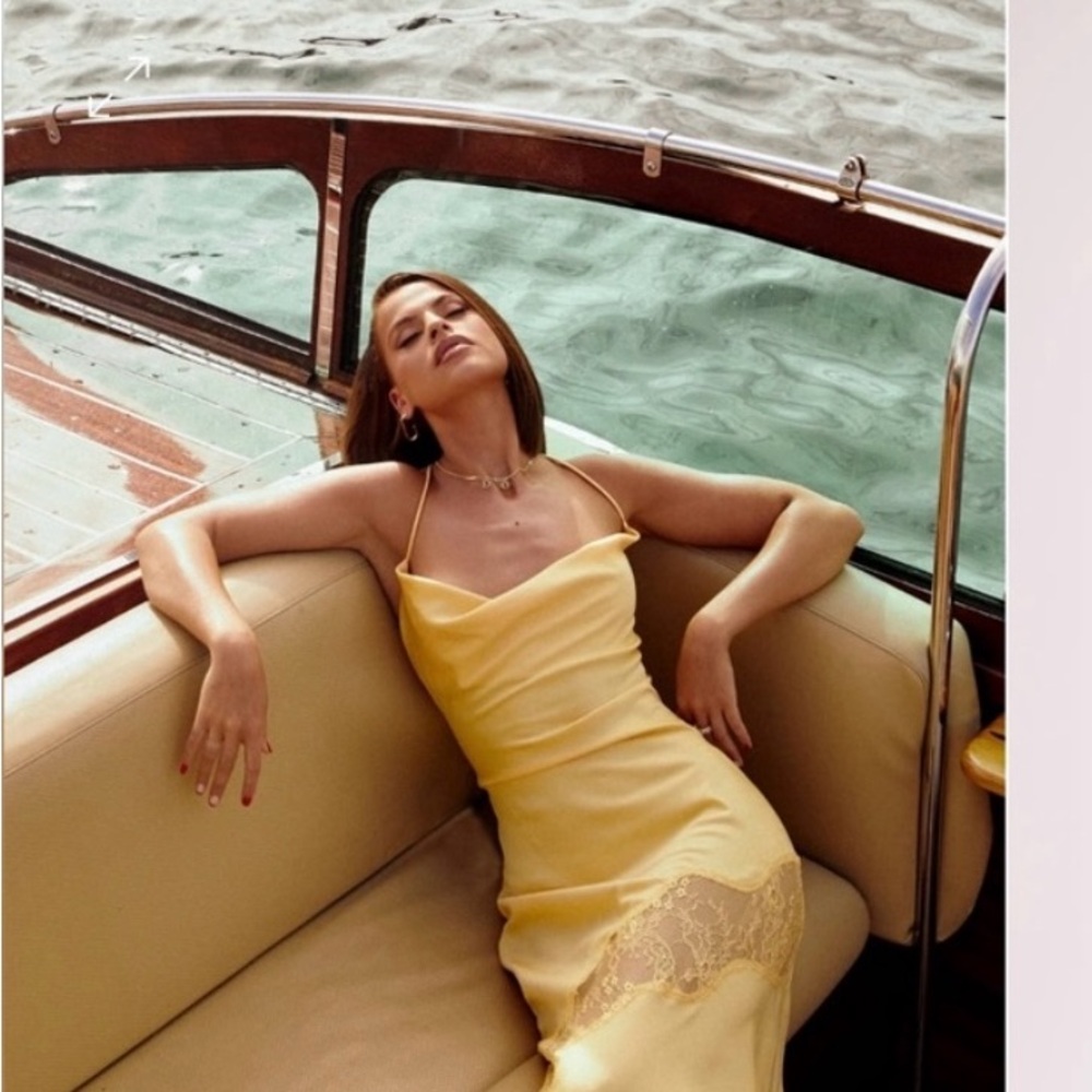 Elegant Yellow Dress with Lace Detail